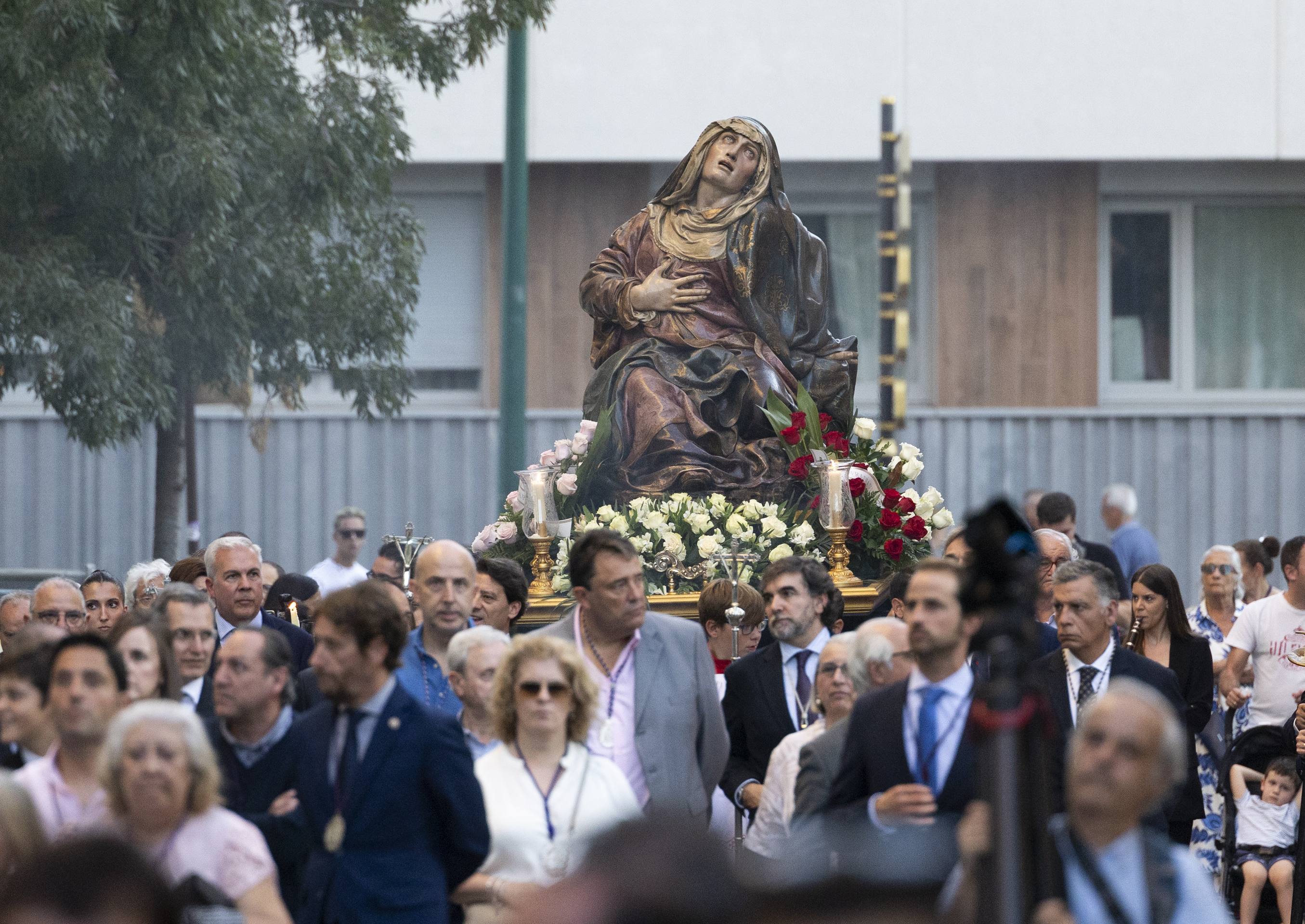 Las imágenes de la procesión de Nuestra Señora de las Angustias