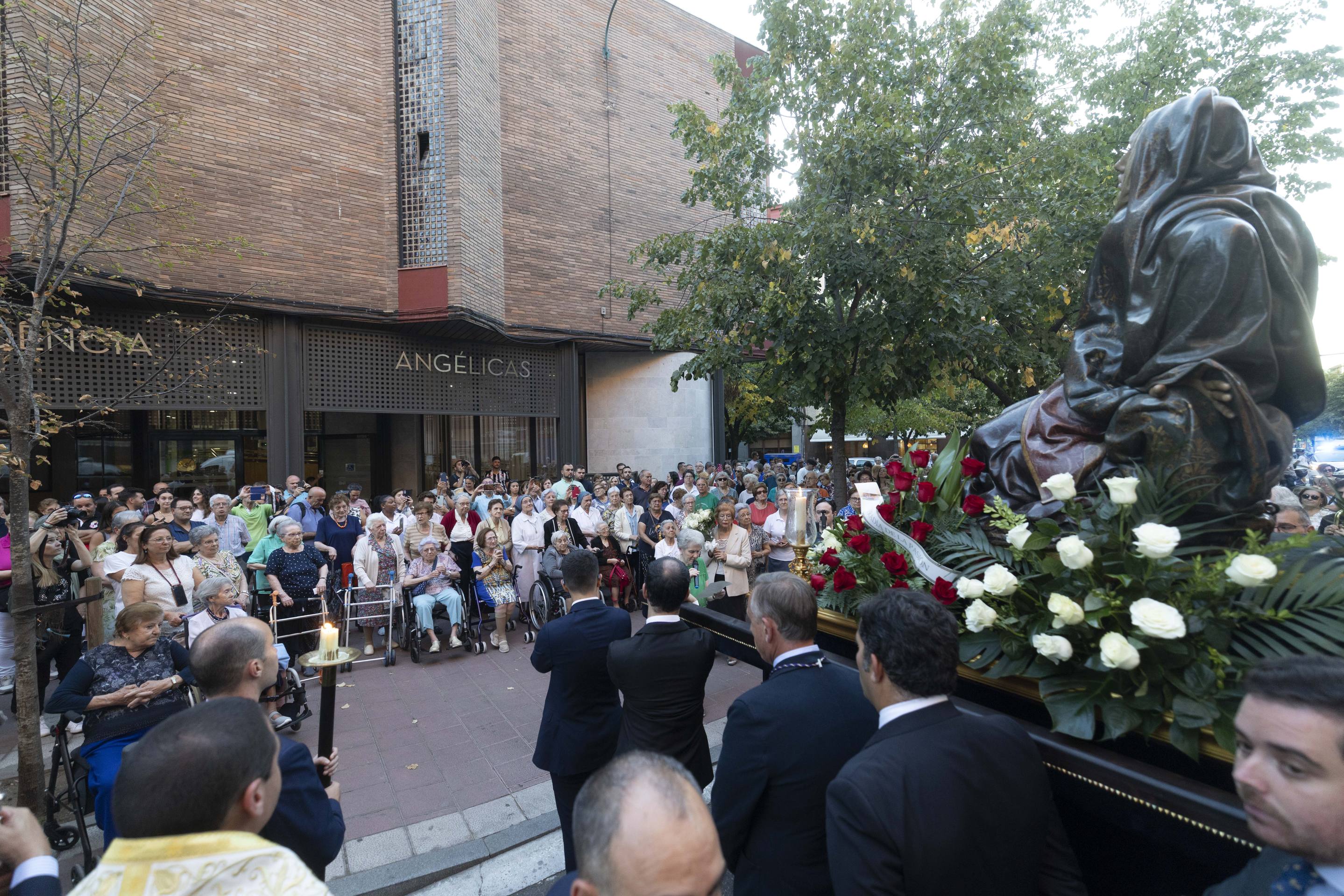 Las imágenes de la procesión de Nuestra Señora de las Angustias