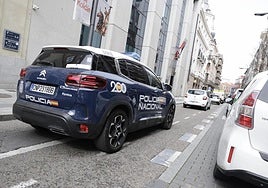 Un coche patrulla de la Policía Nacional.