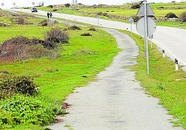 Actual senda junto a la carretera de Palazuelos de Eresma.