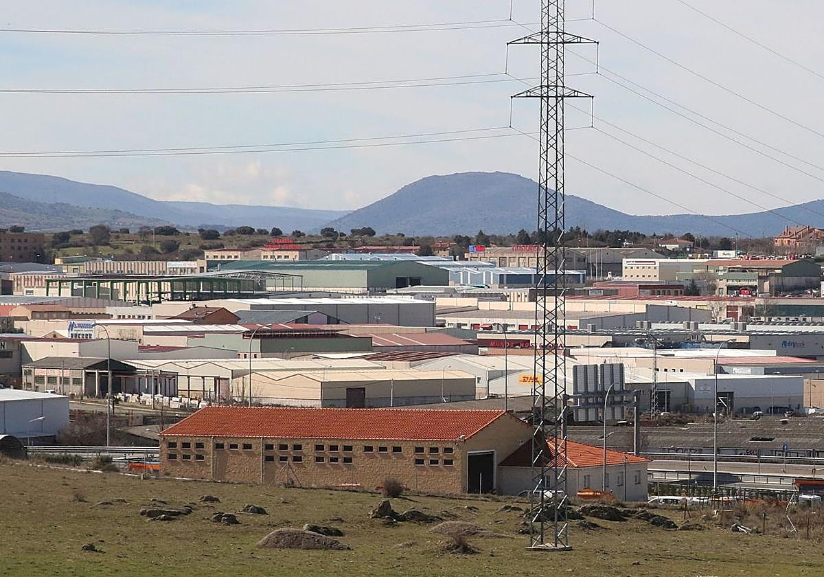 Imagen de archivo de empresas en un polígono industrial de Segovia.