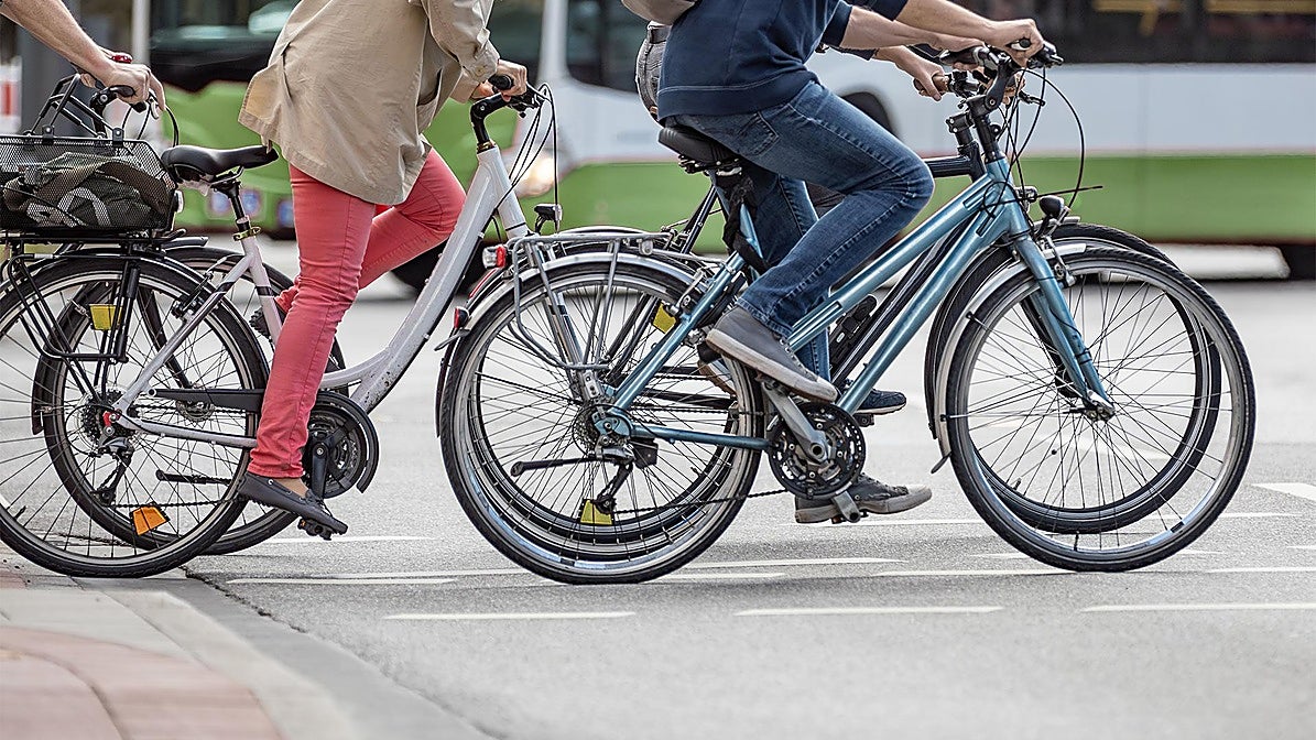 Así es la nueva ordenanza que regula el uso de bicis y patinetes