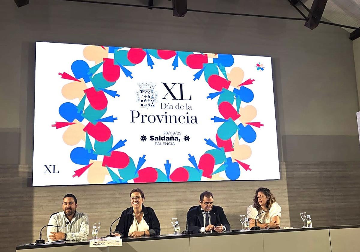 Presentación del Día de la Provincia, con la presidenta de la Diputación, el alcalde de Saldaña y los diputados de Cultura y Turismo, este viernes en el Centro Cultural Provincial.
