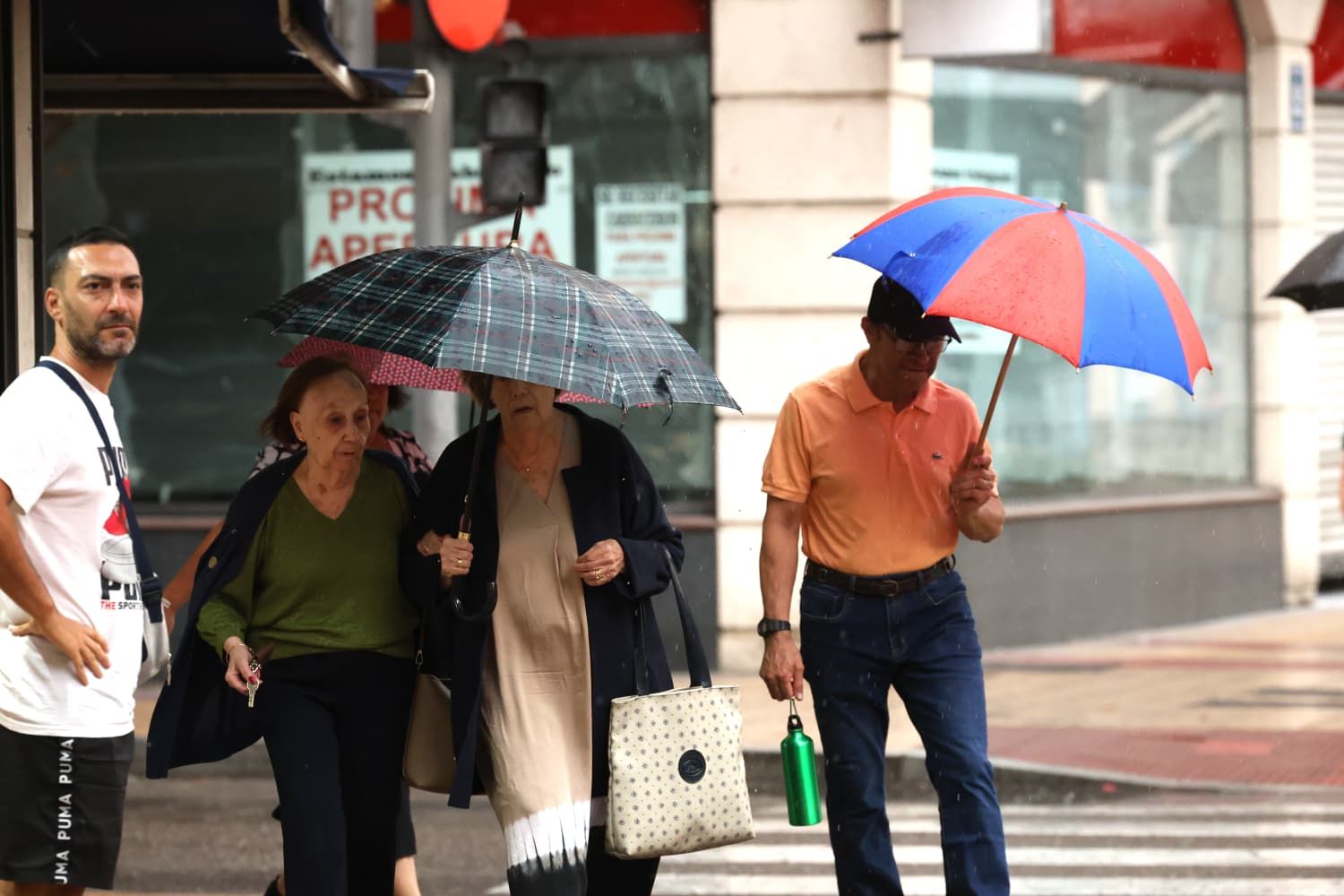 Las imágenes de la espectacular tromba de agua en Valladolid