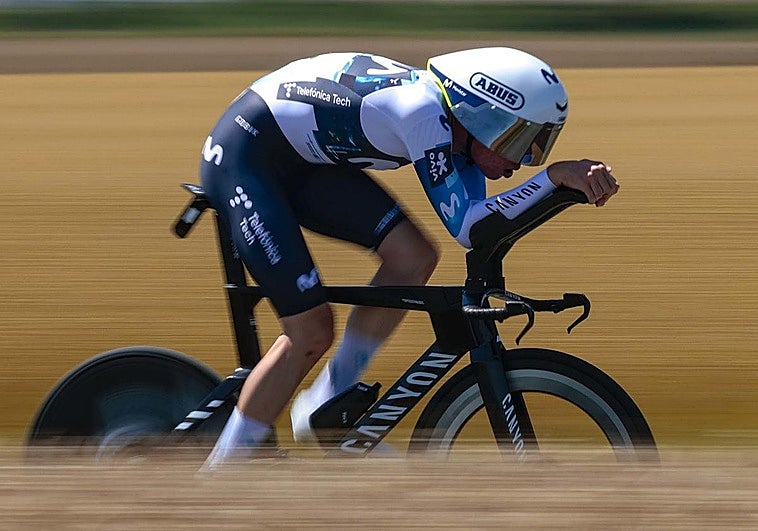 Iván Romeo, el pasado mes de julio, con la 'cabra', en la crono del Tour de Francia.