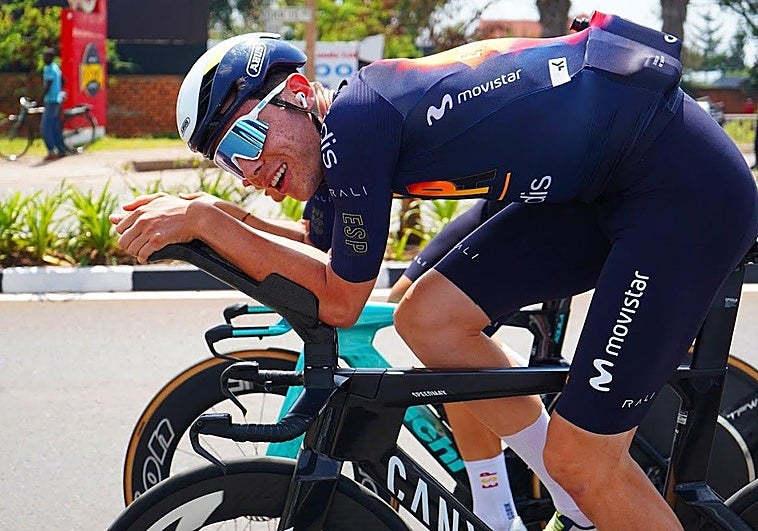 Romeo rueda por última vez antes de la contrarreloj del Mundial de Ruanda de este domingo.