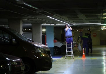 Obras en el veterano parking de Plaza Mayor para reparar filtraciones y renovar su imagen