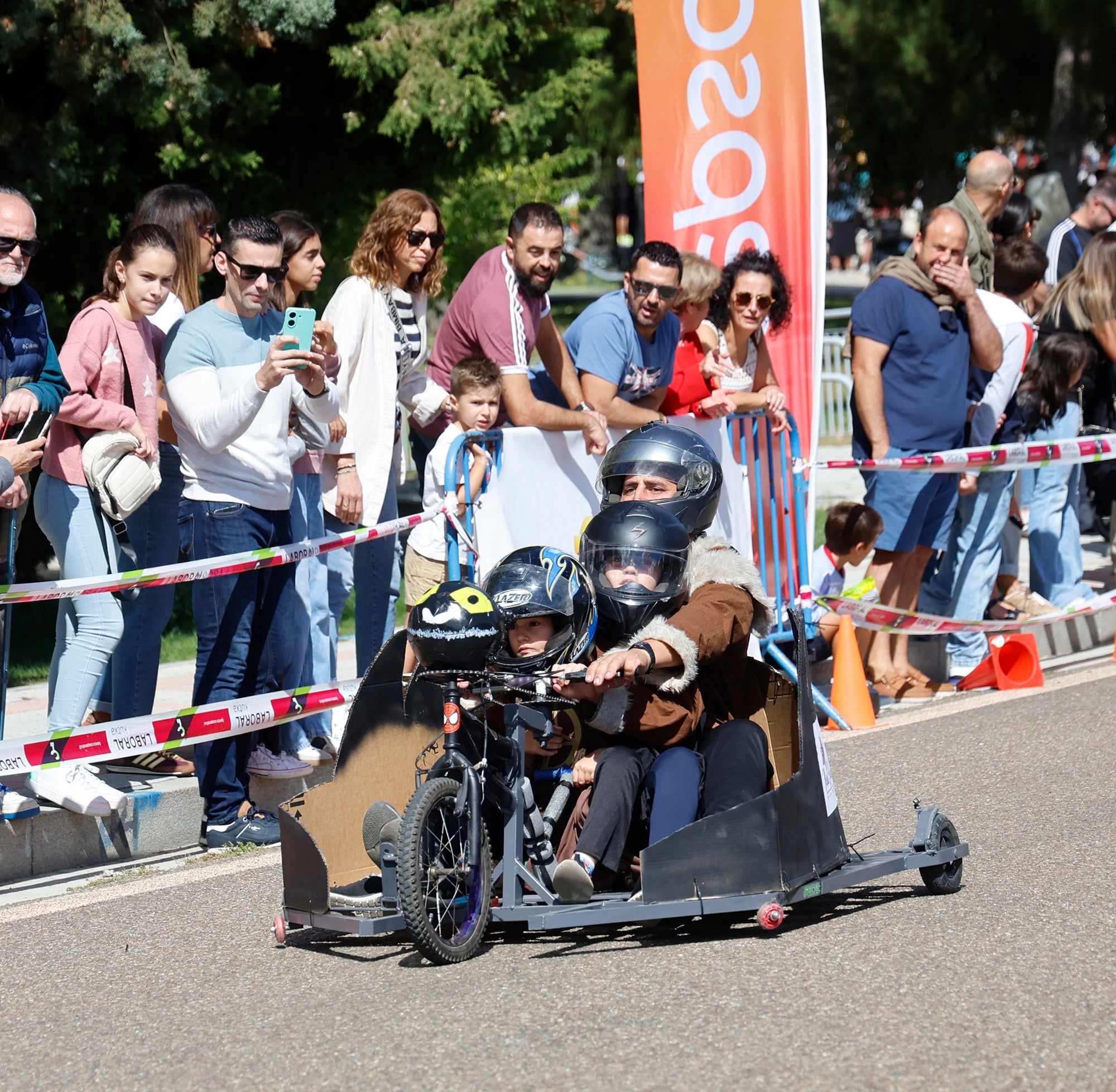 Los autos locos recorren Palencia