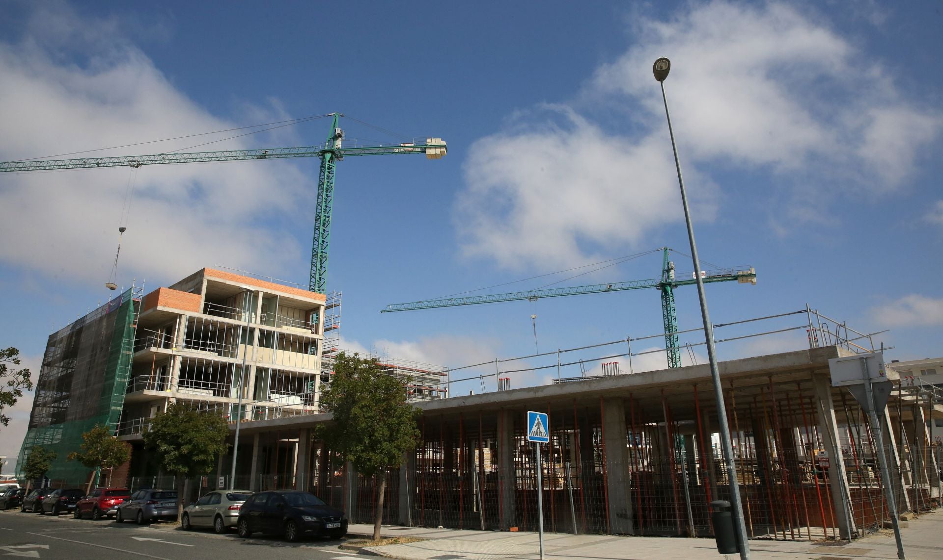 Bloque de viviendas en construcción en Segovia.