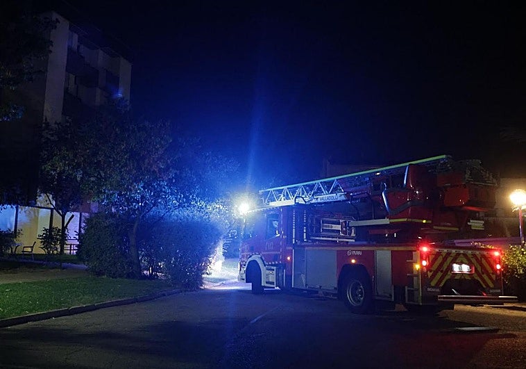 Los Bomberos, en el lugar del incendio.