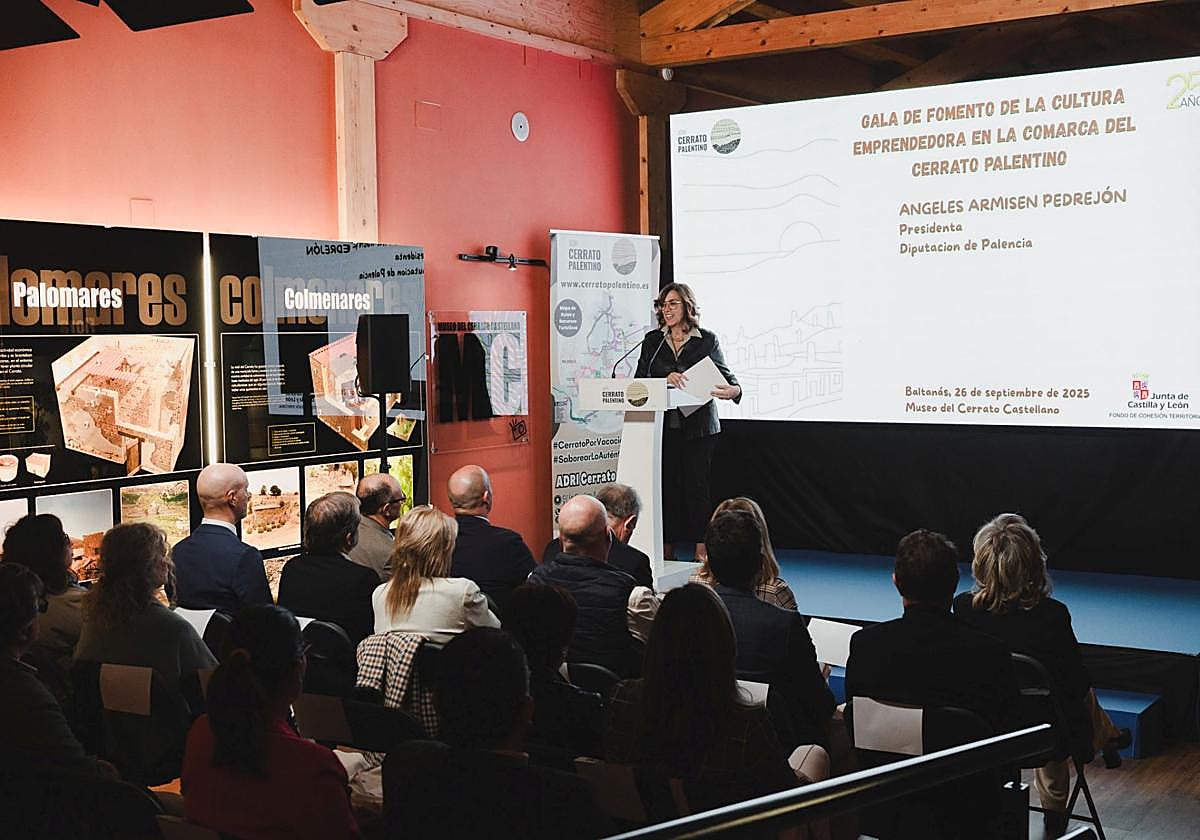 La presidenta de la Diputación, durante la celebración de los 25 años de ADRI Cerrato.