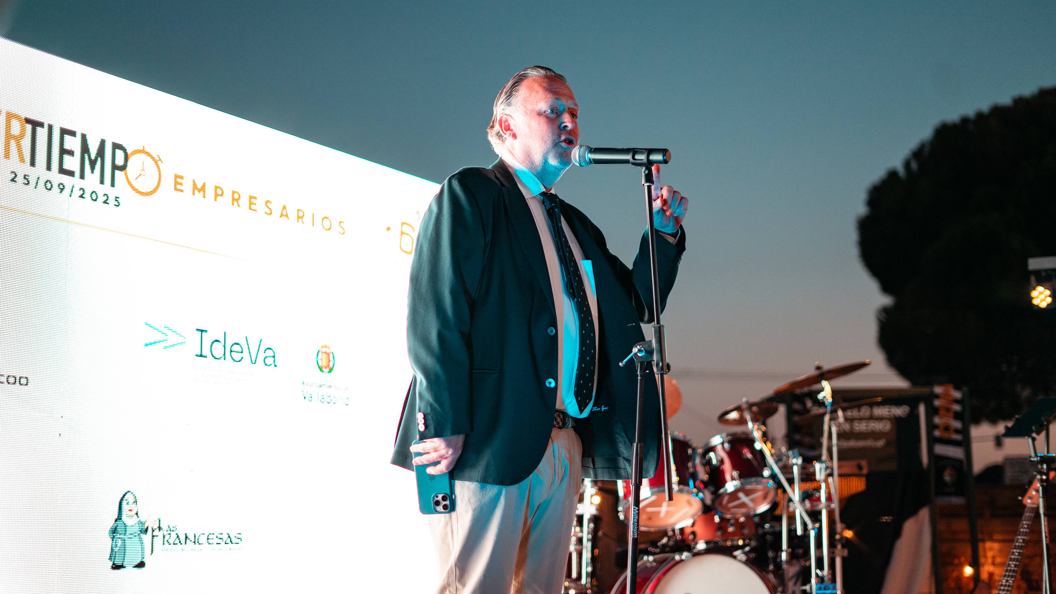 Las imágenes de la gala del 65 aniversario de El Salvador