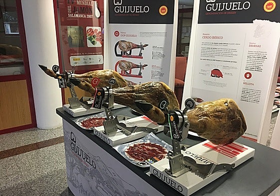 Guijuelo defiende que la inclusión del 50% ibérico no compromete la calidad