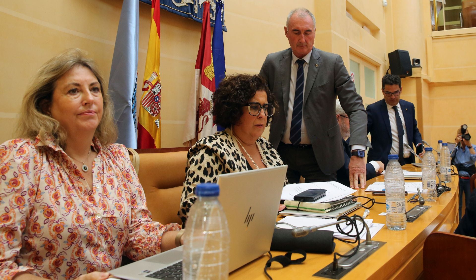 El pleno del Ayuntamiento de Segovia, en imágenes