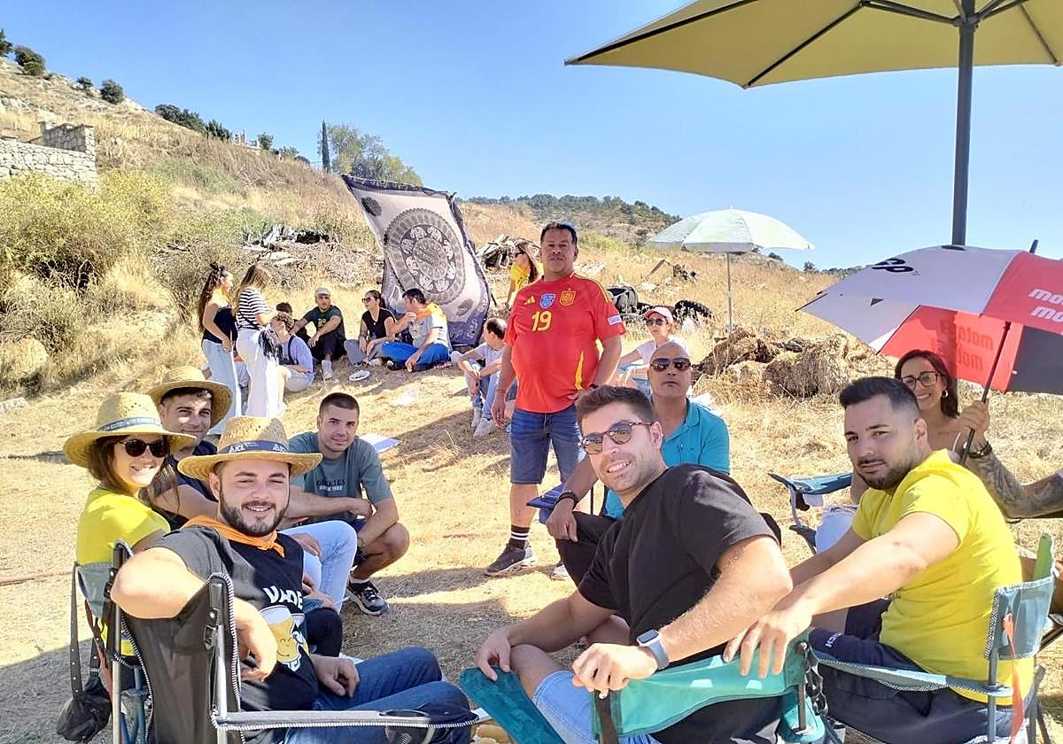 Comida campestre en Valdecañas de Cerrato.