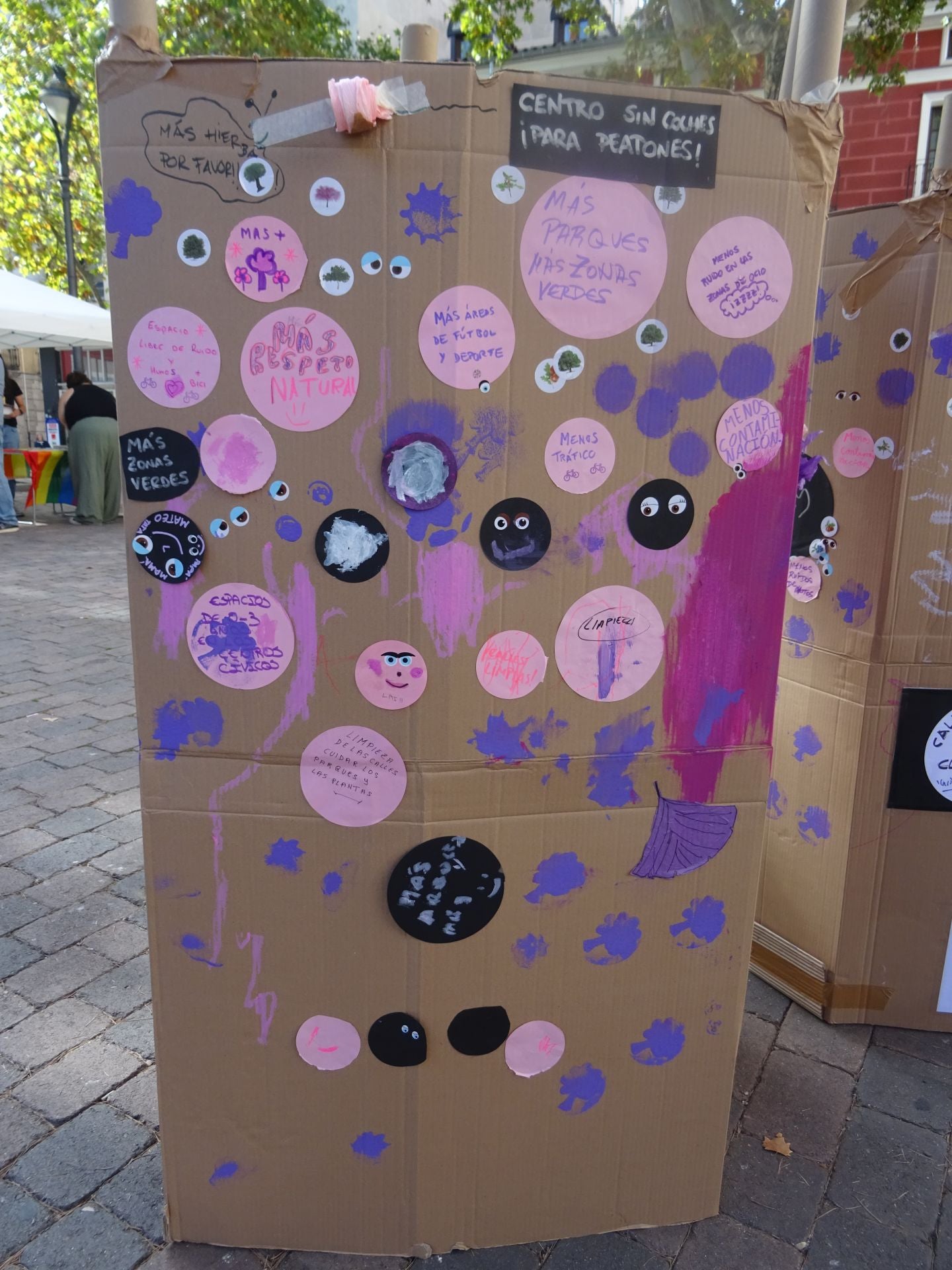 Día de los vecinos en la Plaza de la Universidad de Valladolid