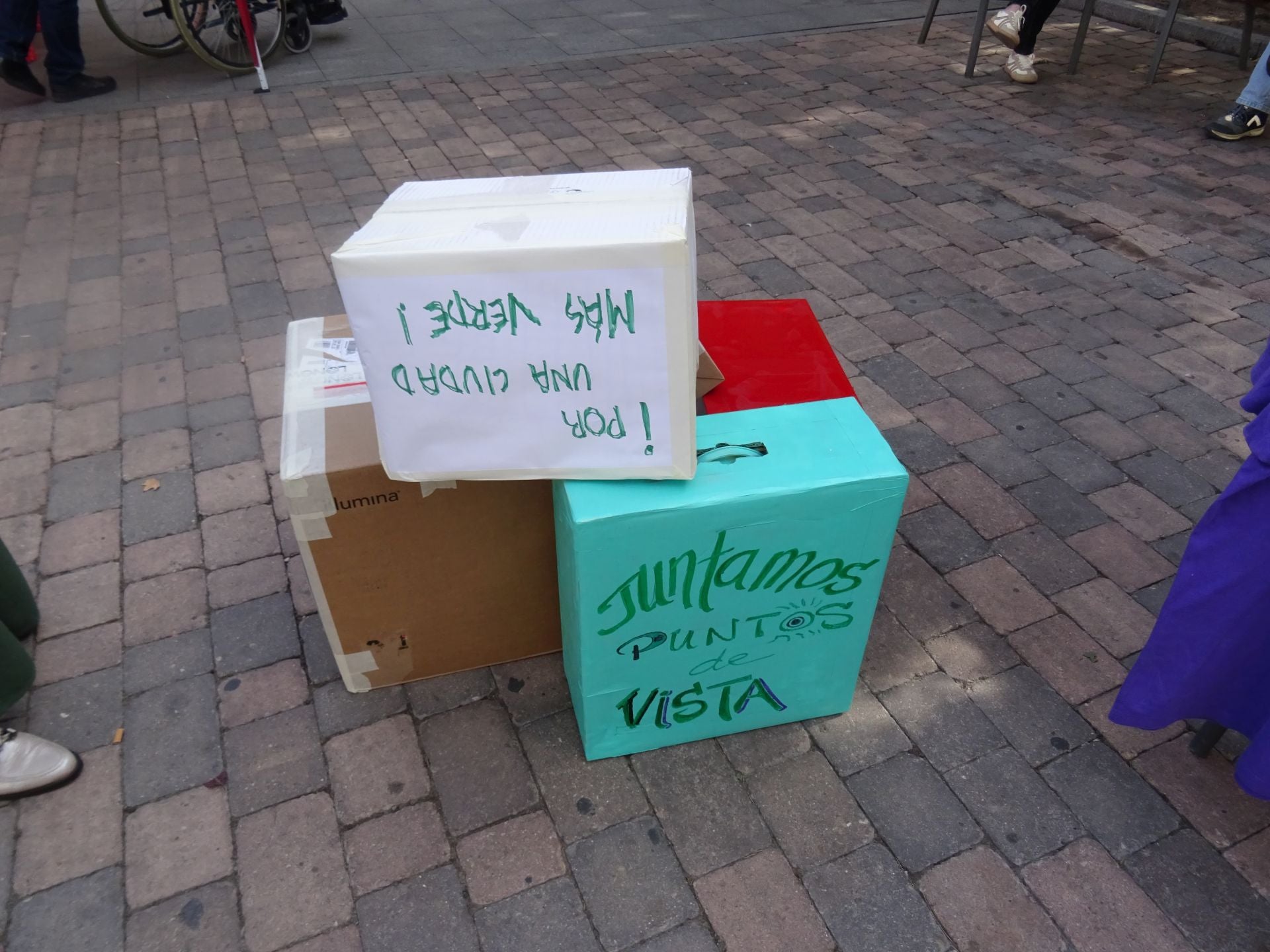 Día de los vecinos en la Plaza de la Universidad de Valladolid