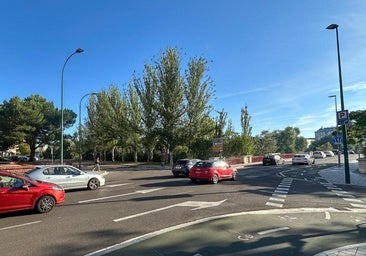 El acceso al puente de Poniente se reducirá a un solo carril hasta noviembre por la obras de la red de calor