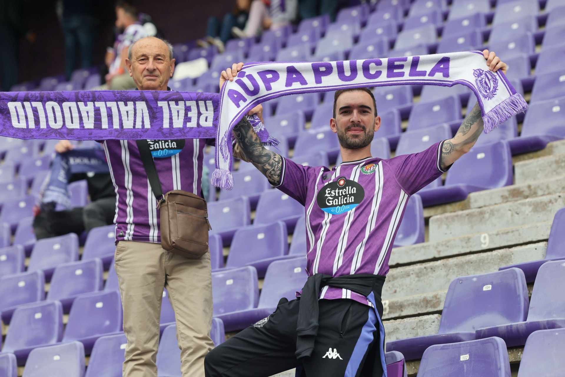 Búscate en la grada del Real Valladolid-Cultural Leonesa 2/4