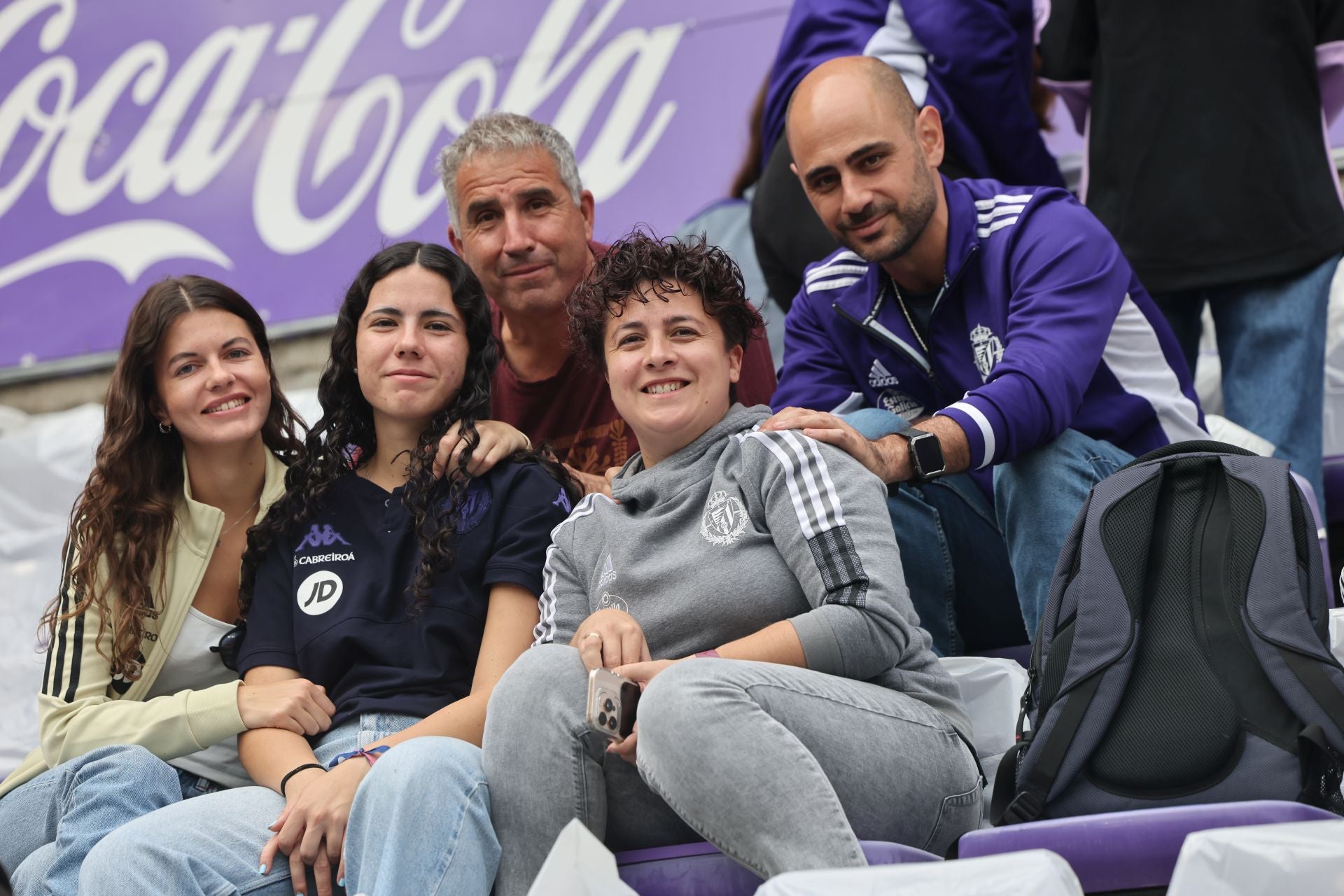 Búscate en la grada del Real Valladolid-Cultural Leonesa 4/4
