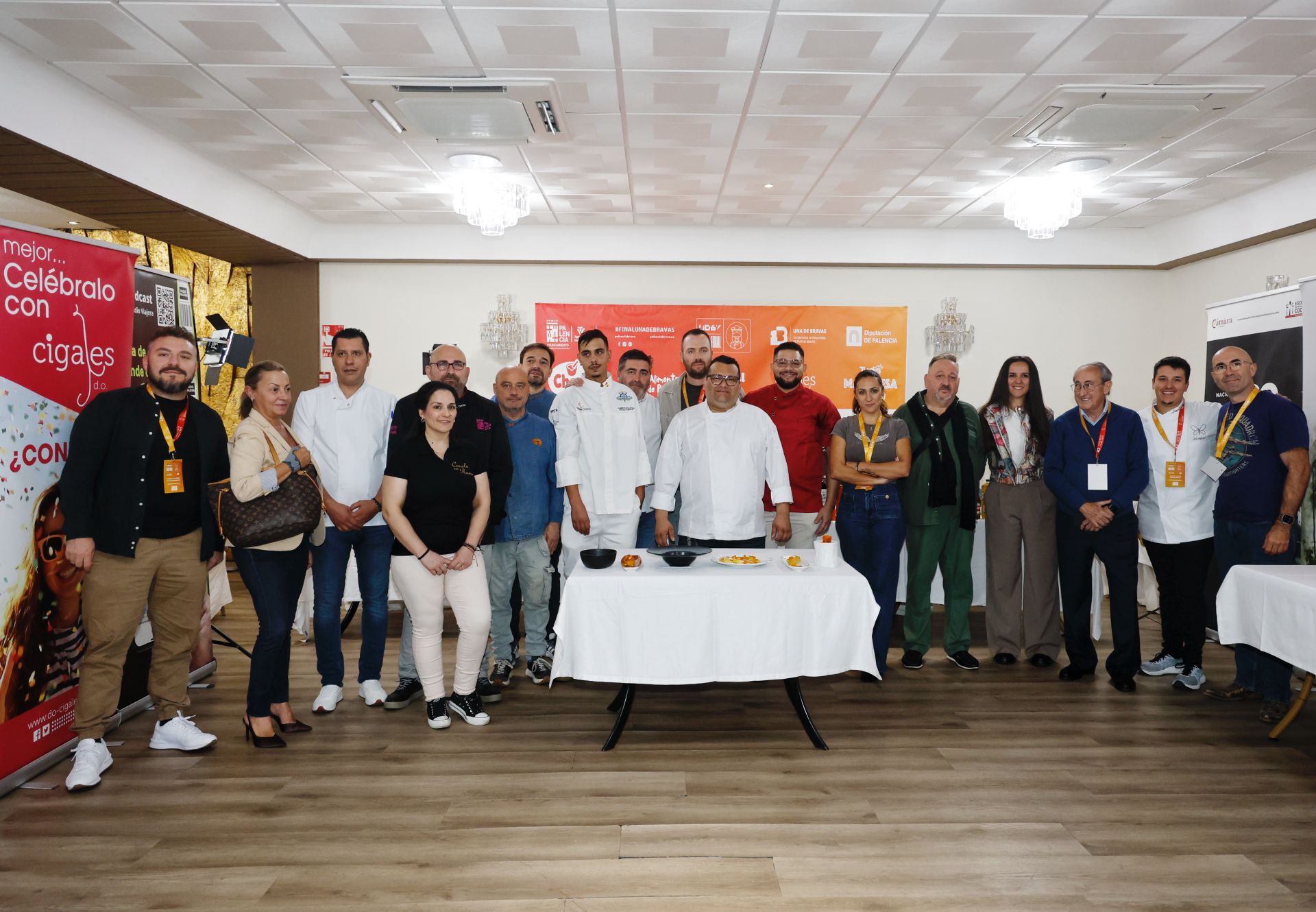 Así se cocina en el Concurso Internacional de Patatas Bravas