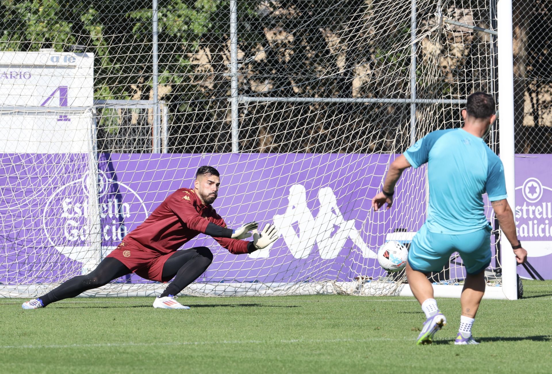 El entrenamiento tras la derrota ante la Cultural, en imágenes