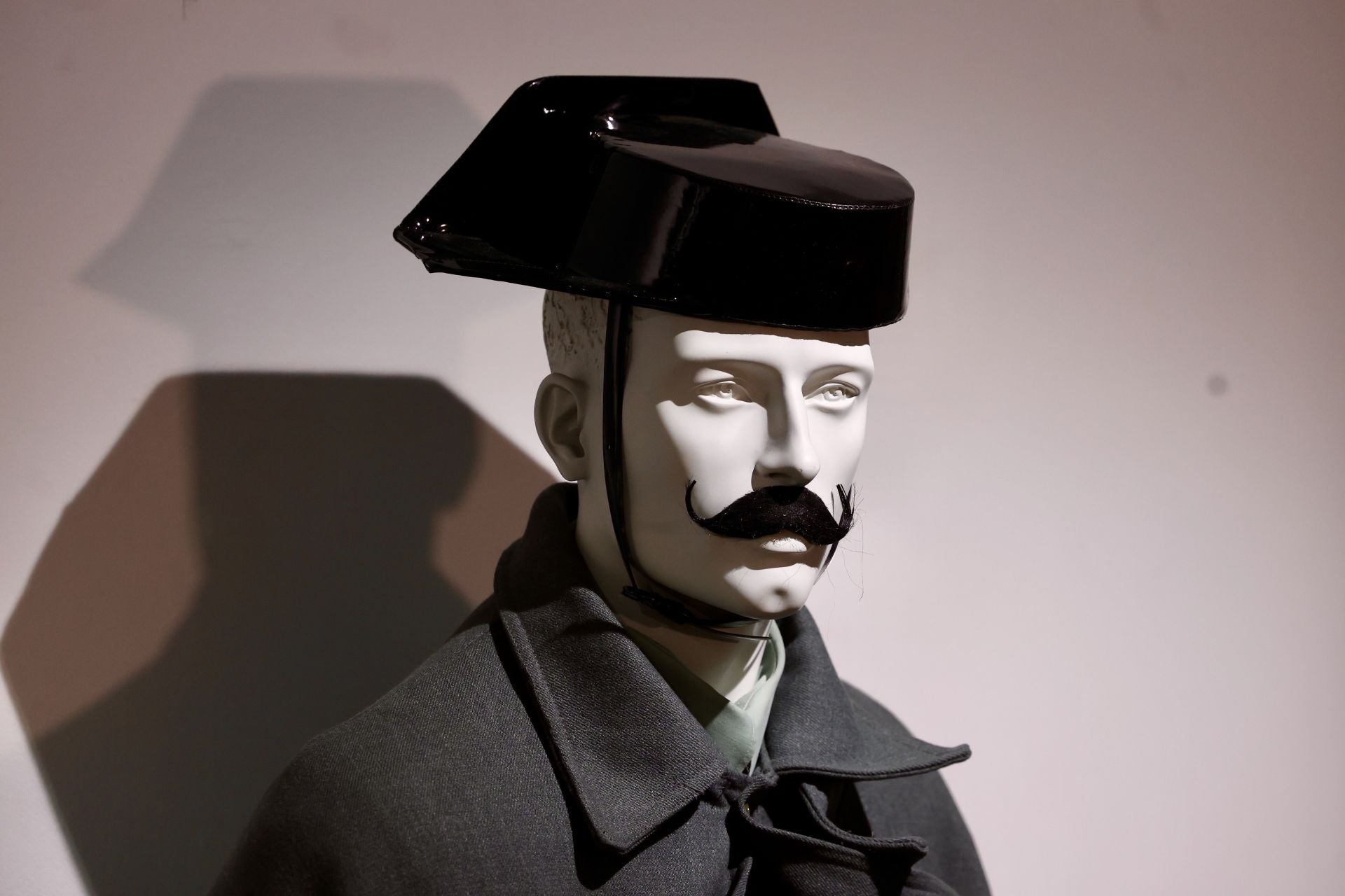 La historia de la Guardia Civil de Valladolid, en imágenes