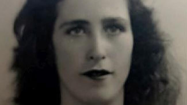 Imagen antes - Leonisa Pérez.