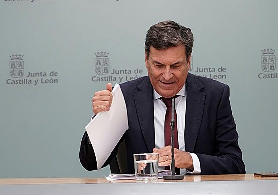 El portavoz de la Junta, Carlos Fernández Carriedo, este jueves en la rueda de prensa posterior al Consejo de Gobierno