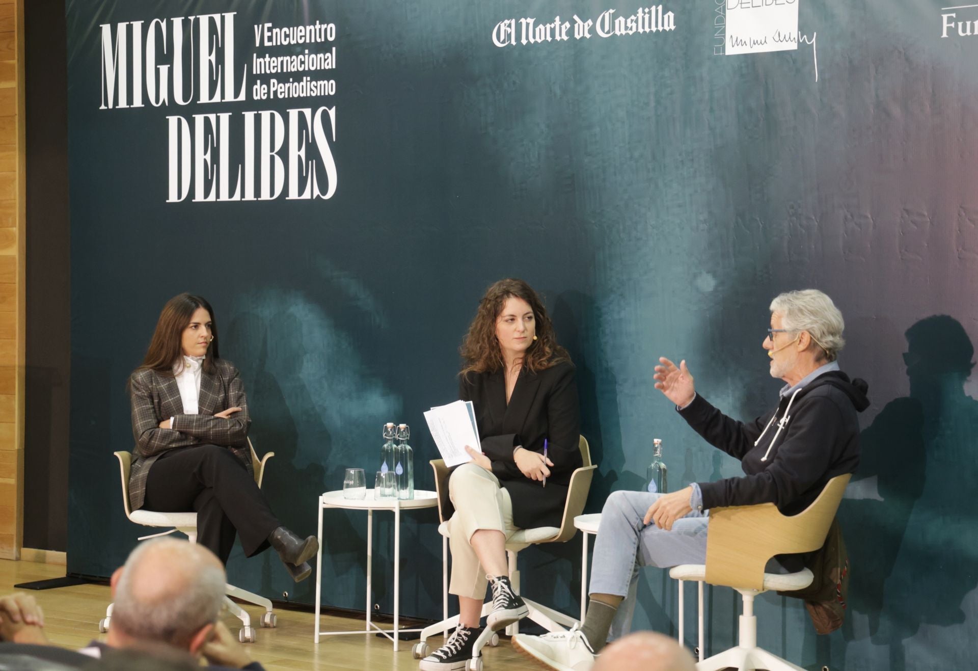 Charla con Javier Ares e Irene Gómez, periodistas deportivos.