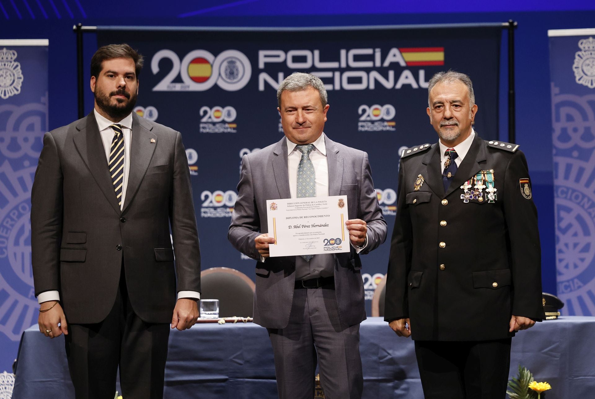 La Policía honra a sus patronos