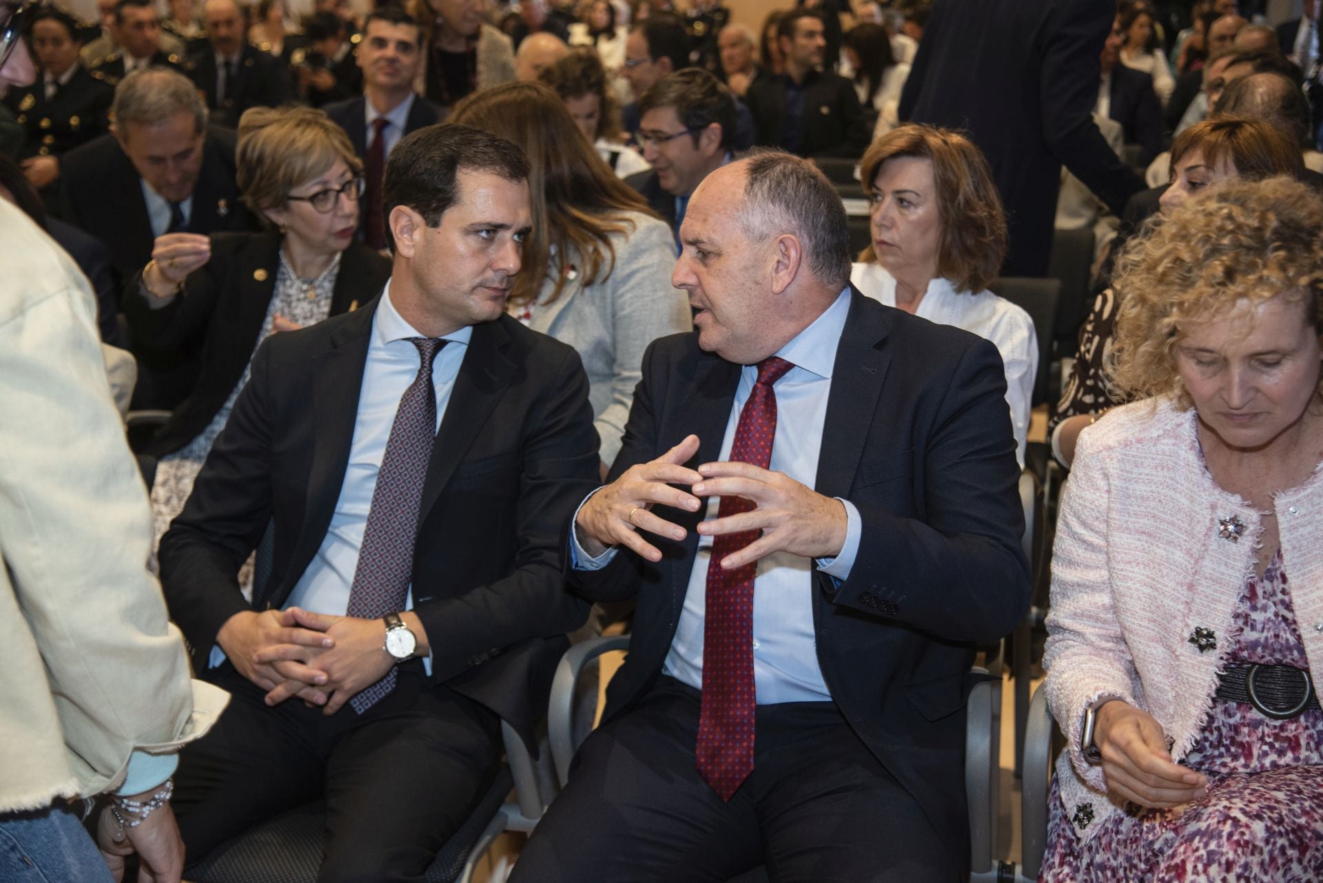 Segovia arropa a la Policía Nacional en su festividad