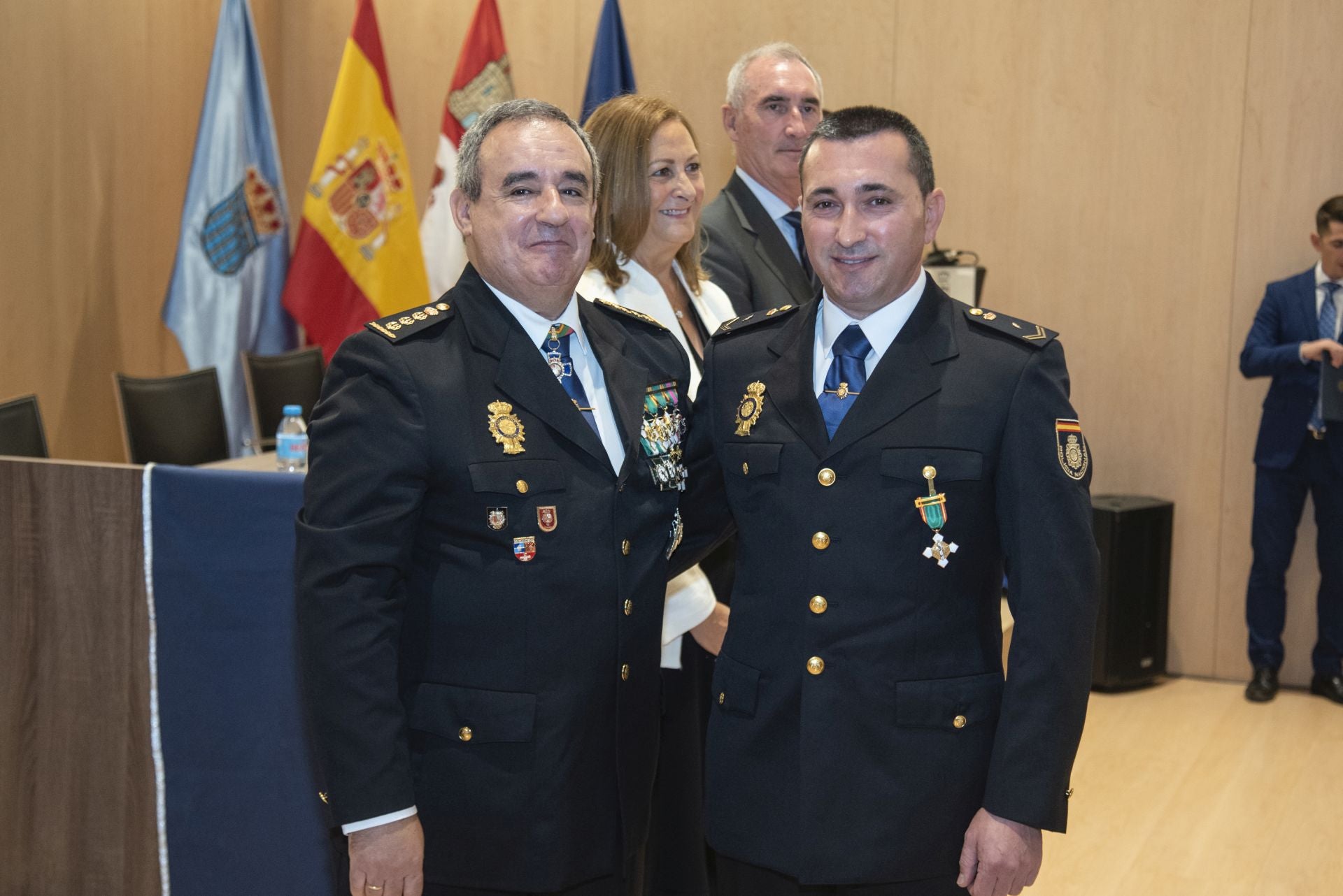 Segovia arropa a la Policía Nacional en su festividad