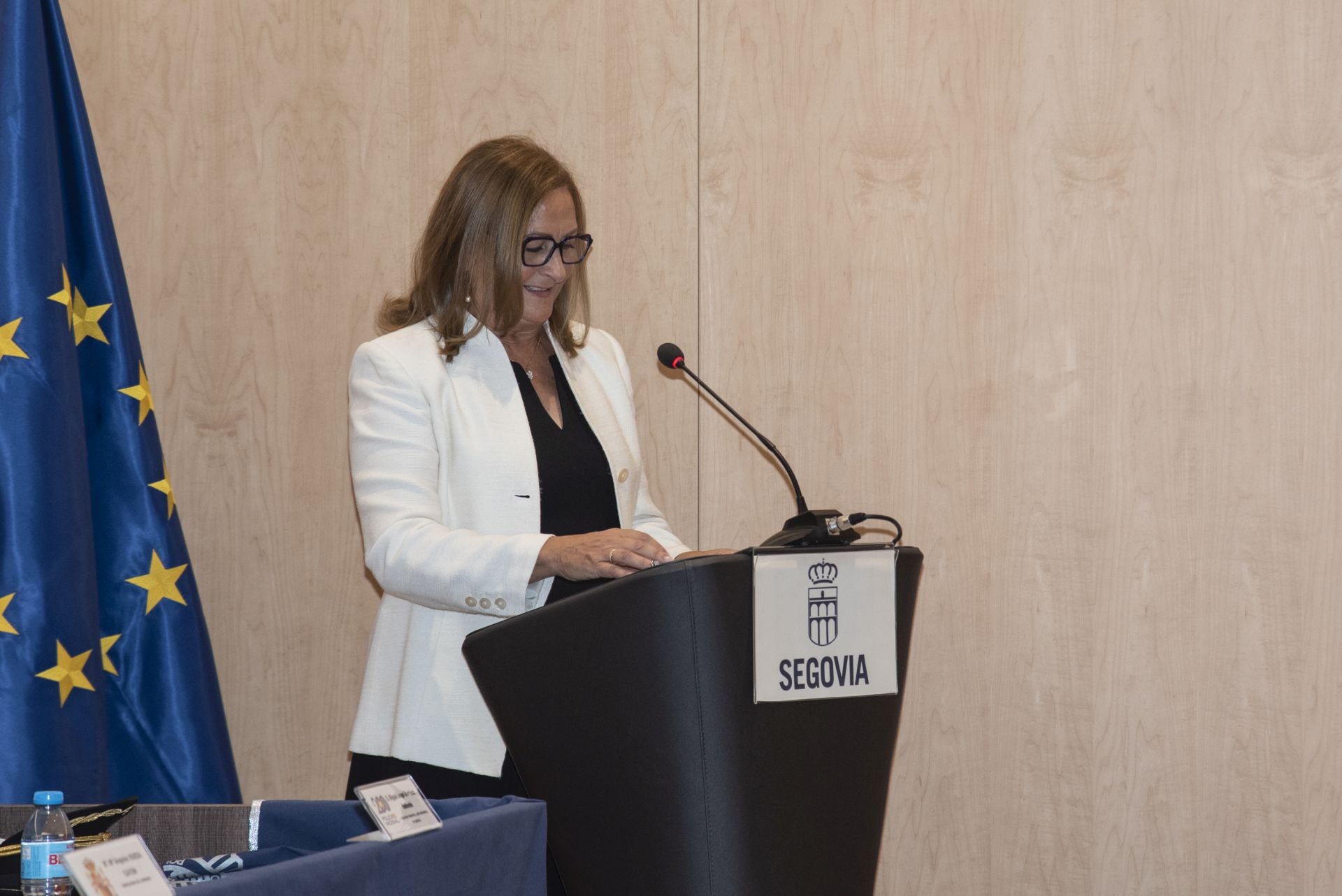 Segovia arropa a la Policía Nacional en su festividad