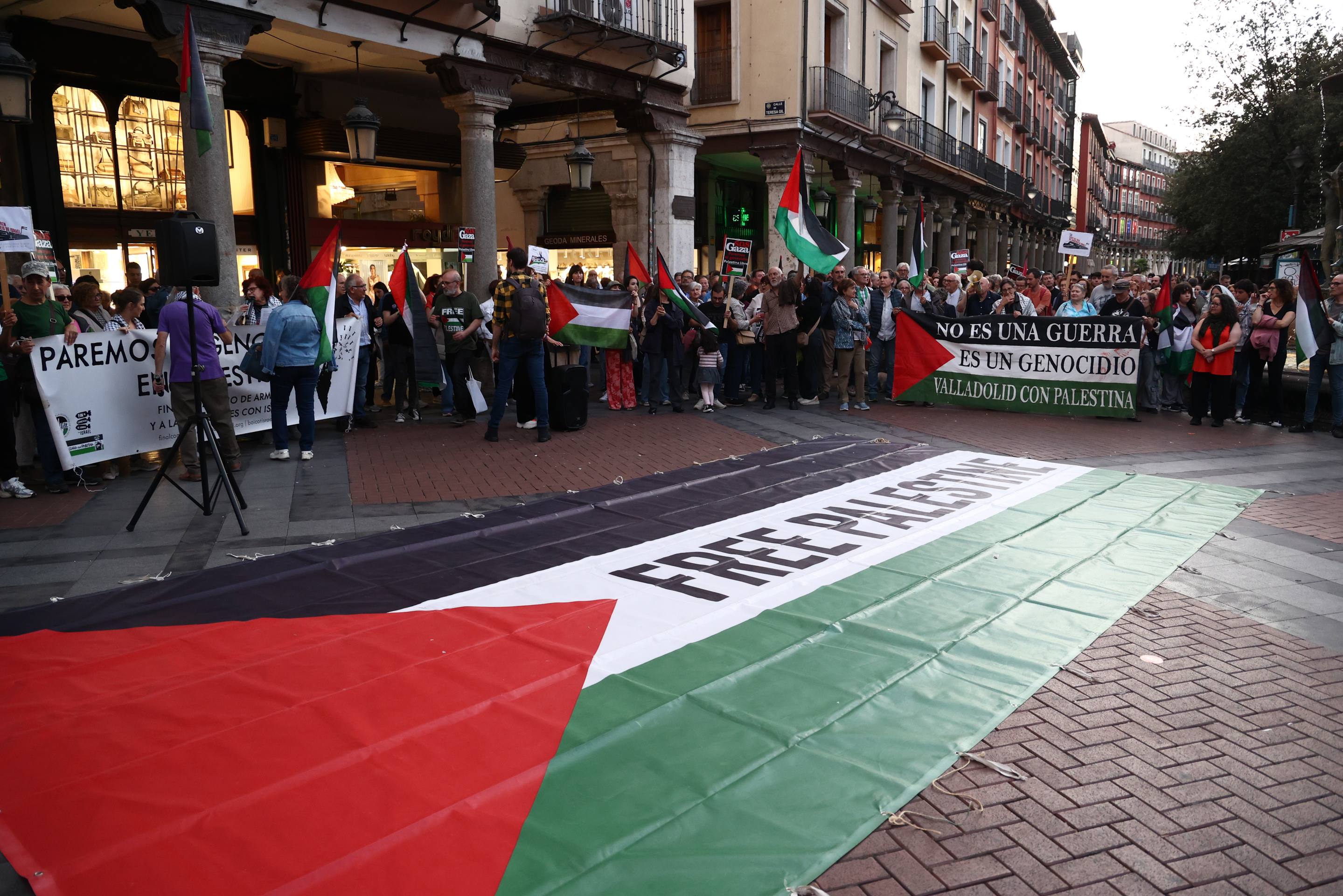 Nueva concentración en Fuente Dorada para reclamar el fin del «genocidio» en Palestina