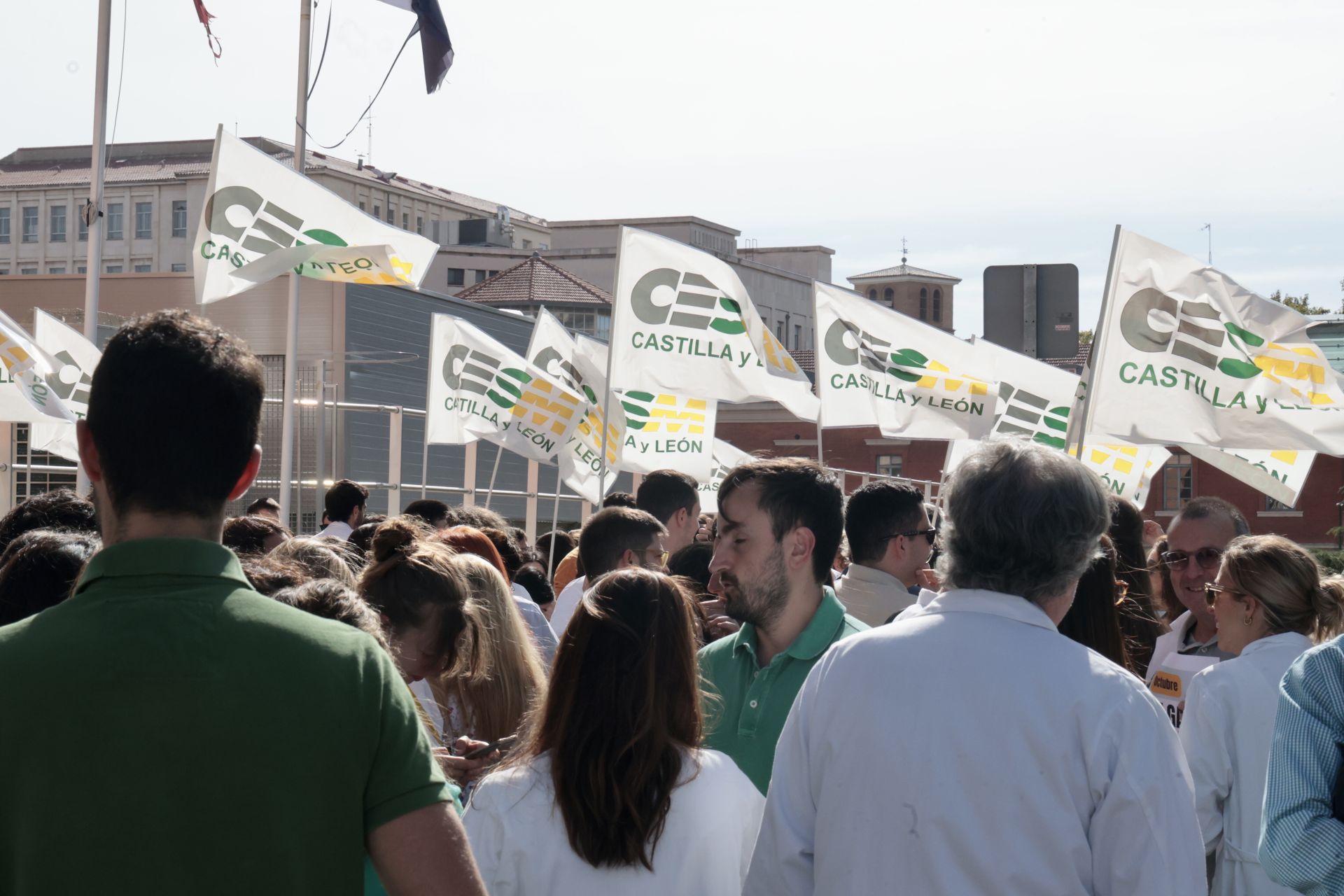 Las imágenes de la protesta de médicos contra el Estatuto Marco