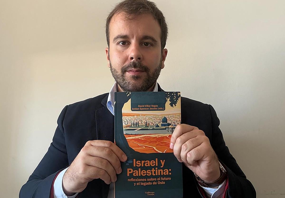 David Villar Vegas, coordinador del libro 'Israel y Palestin: reflexiones sobre el futuro y el legado de Oslo'