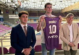 Marcos García (empresa Agencia 404), Iñaki Ordóñez y Lorenzo Nistal.