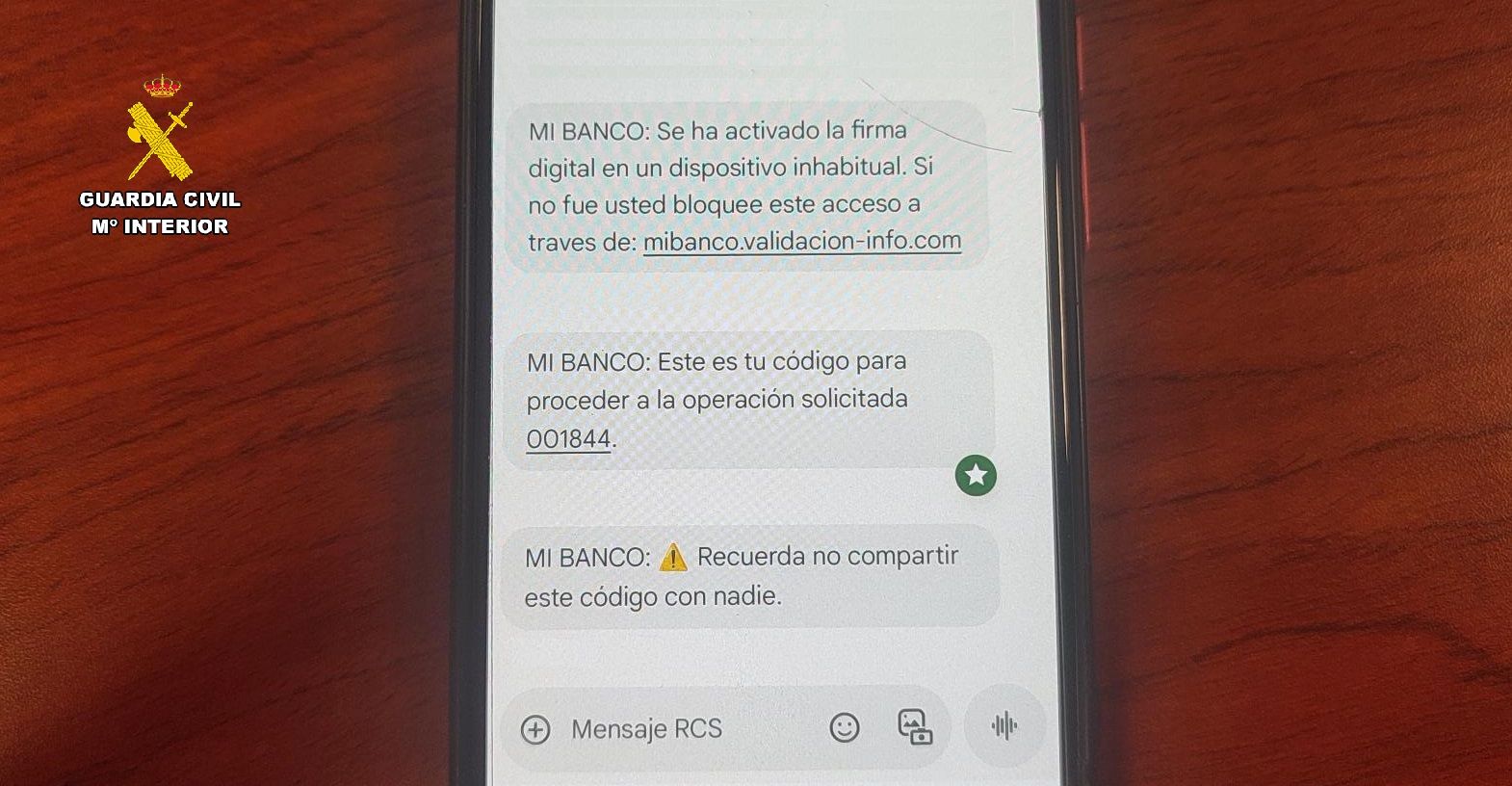 Captura de los mensajes en el móvil.