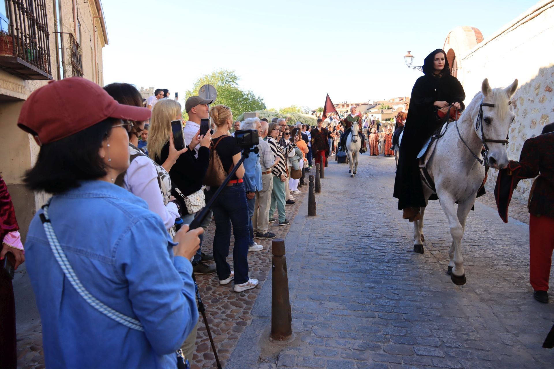 El homenaje al legado de Isabel la Católica, en imágenes