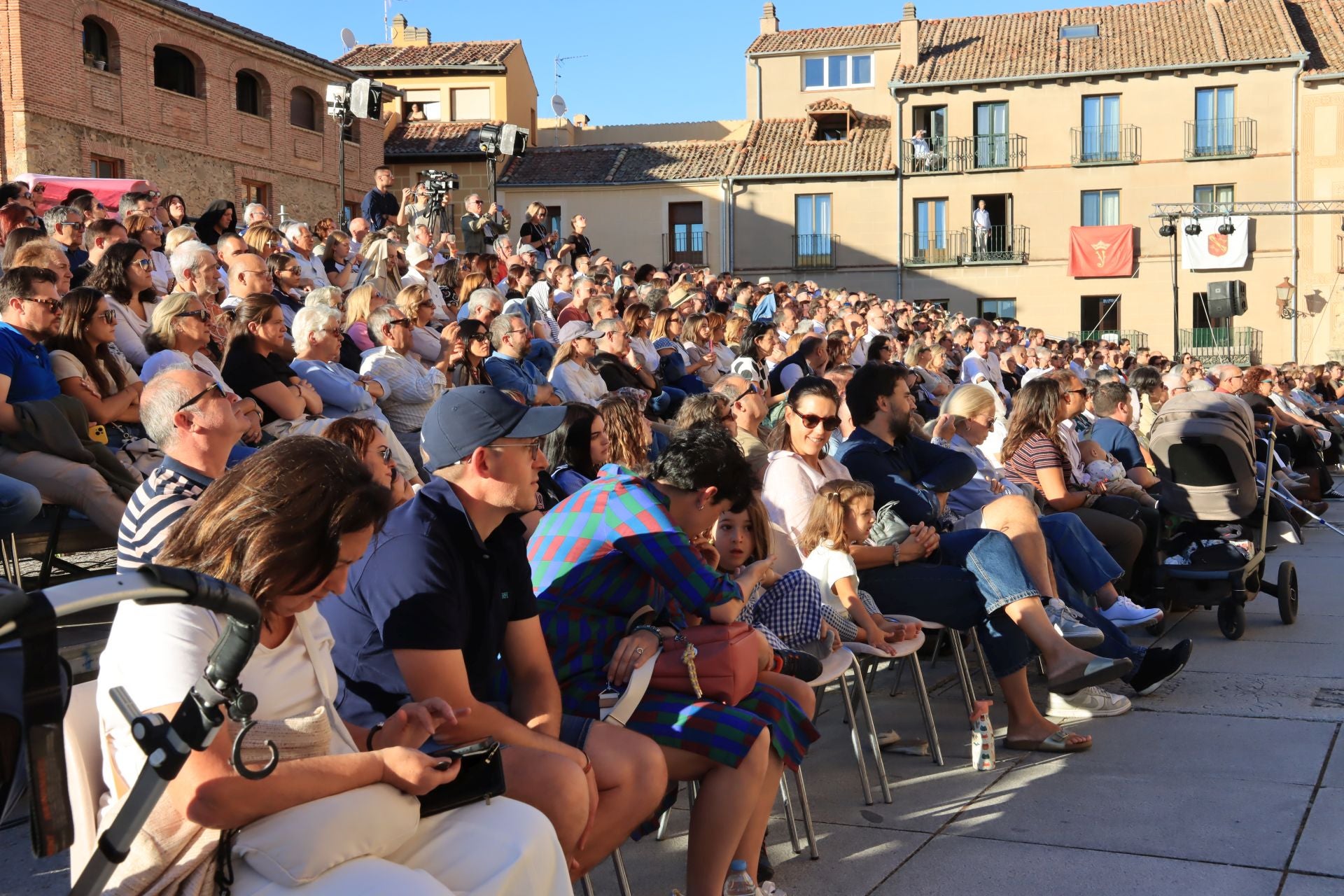 El homenaje al legado de Isabel la Católica, en imágenes