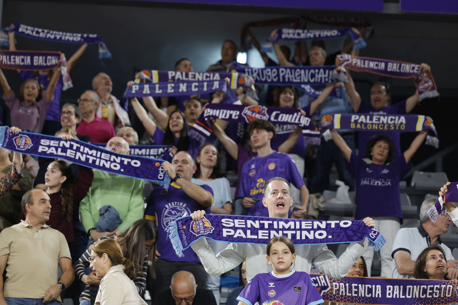 Búscate en las gradas del Súper Agropal Palencia-Cartagena