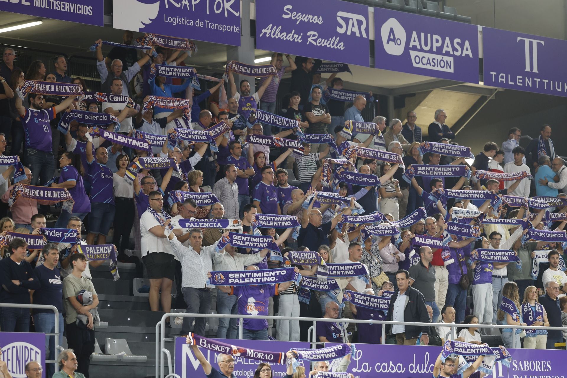 Búscate en las gradas del Súper Agropal Palencia-Cartagena