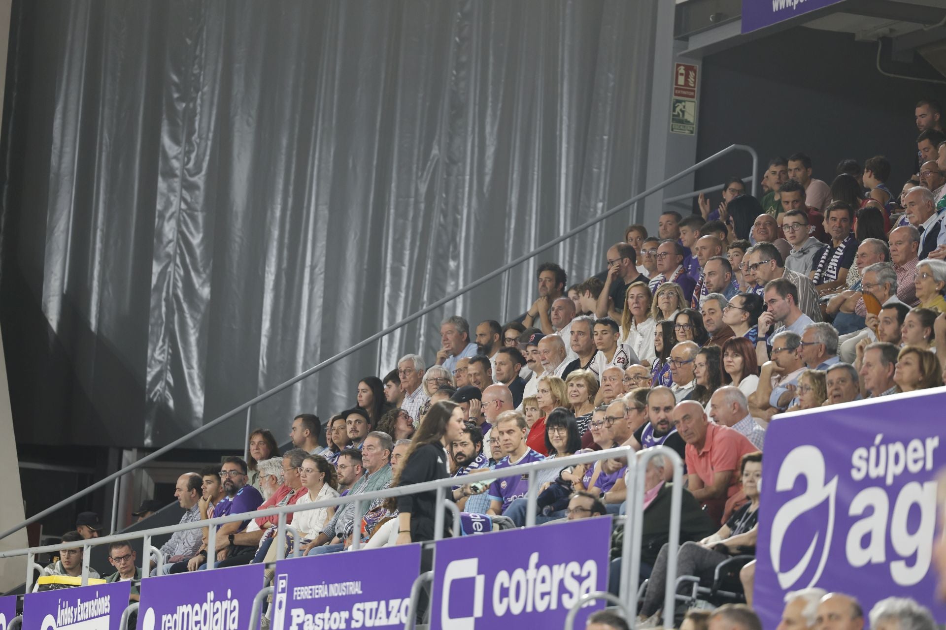 Búscate en las gradas del Súper Agropal Palencia-Cartagena
