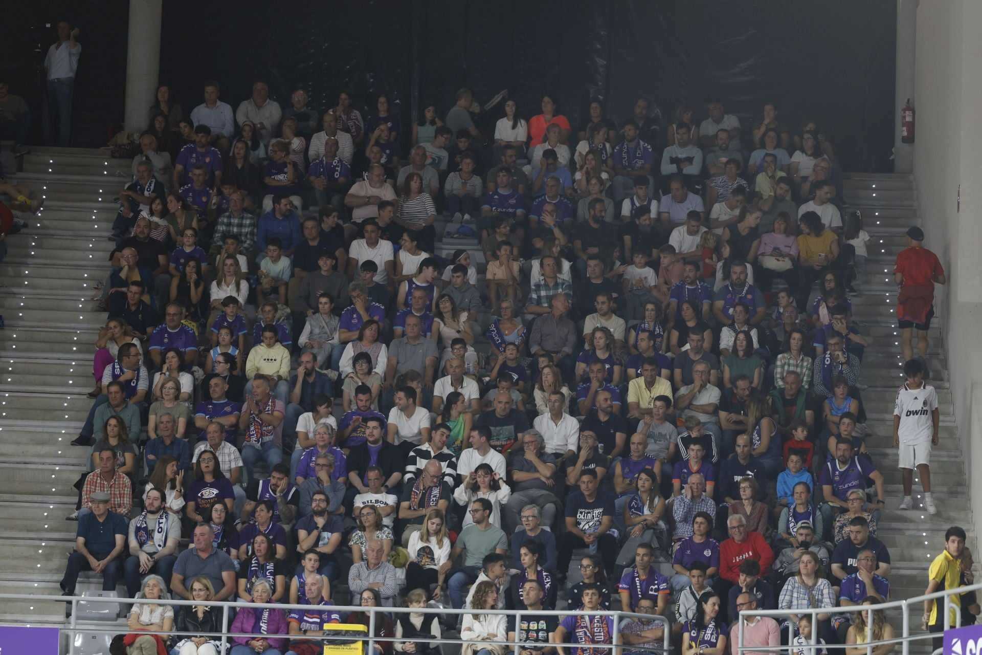 Búscate en las gradas del Súper Agropal Palencia-Cartagena