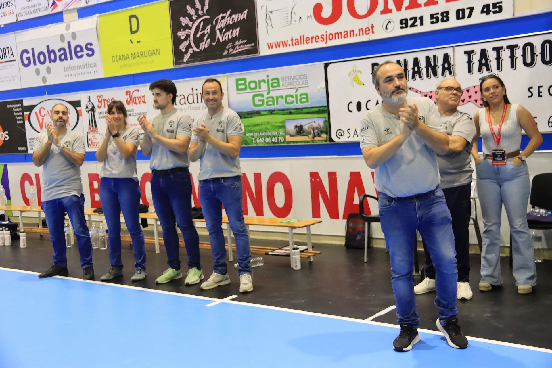 Fotografías de la derrota del Nava frente al Bidasoa Irún
