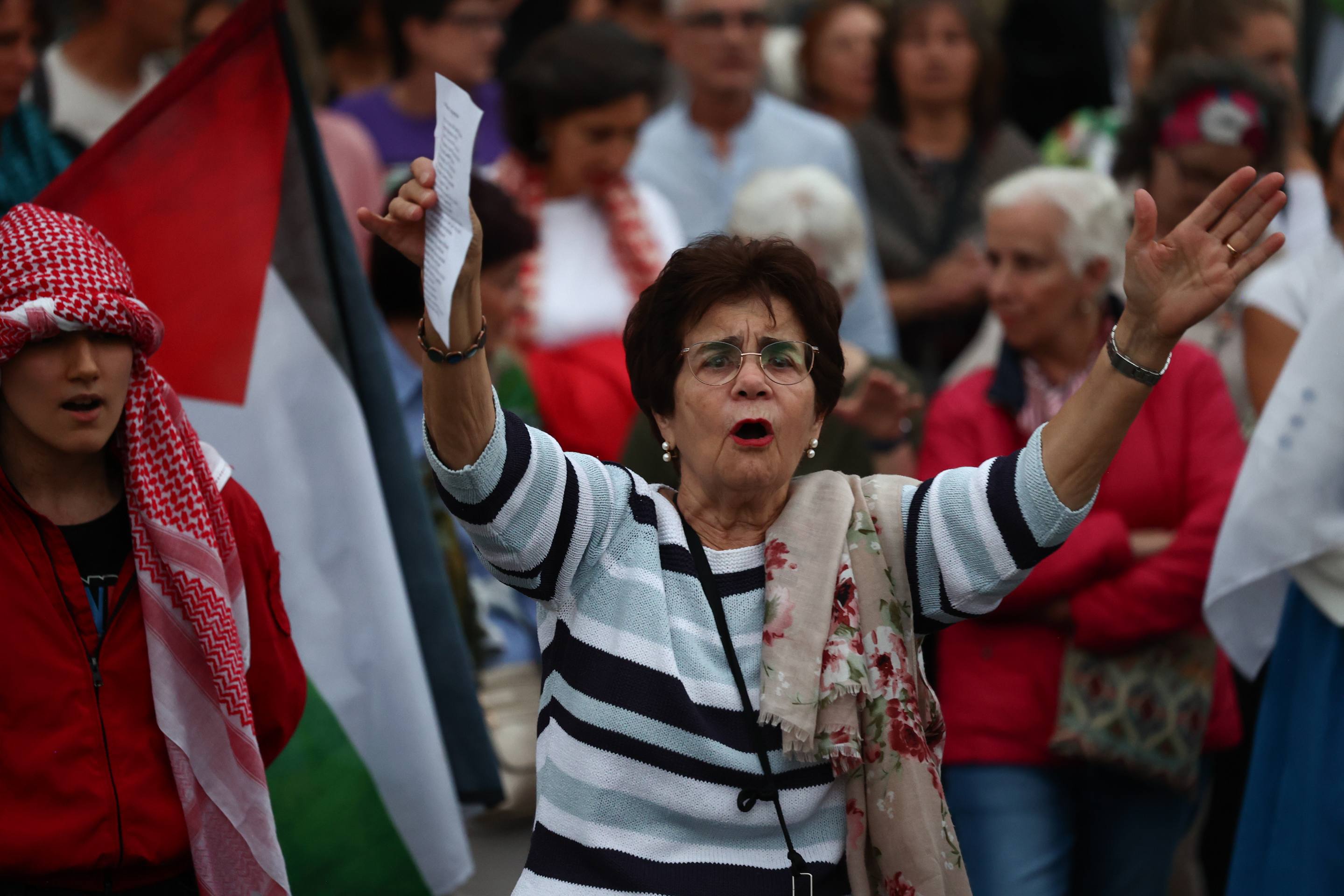 Las imágenes del manifestación propalestina en Valladolid