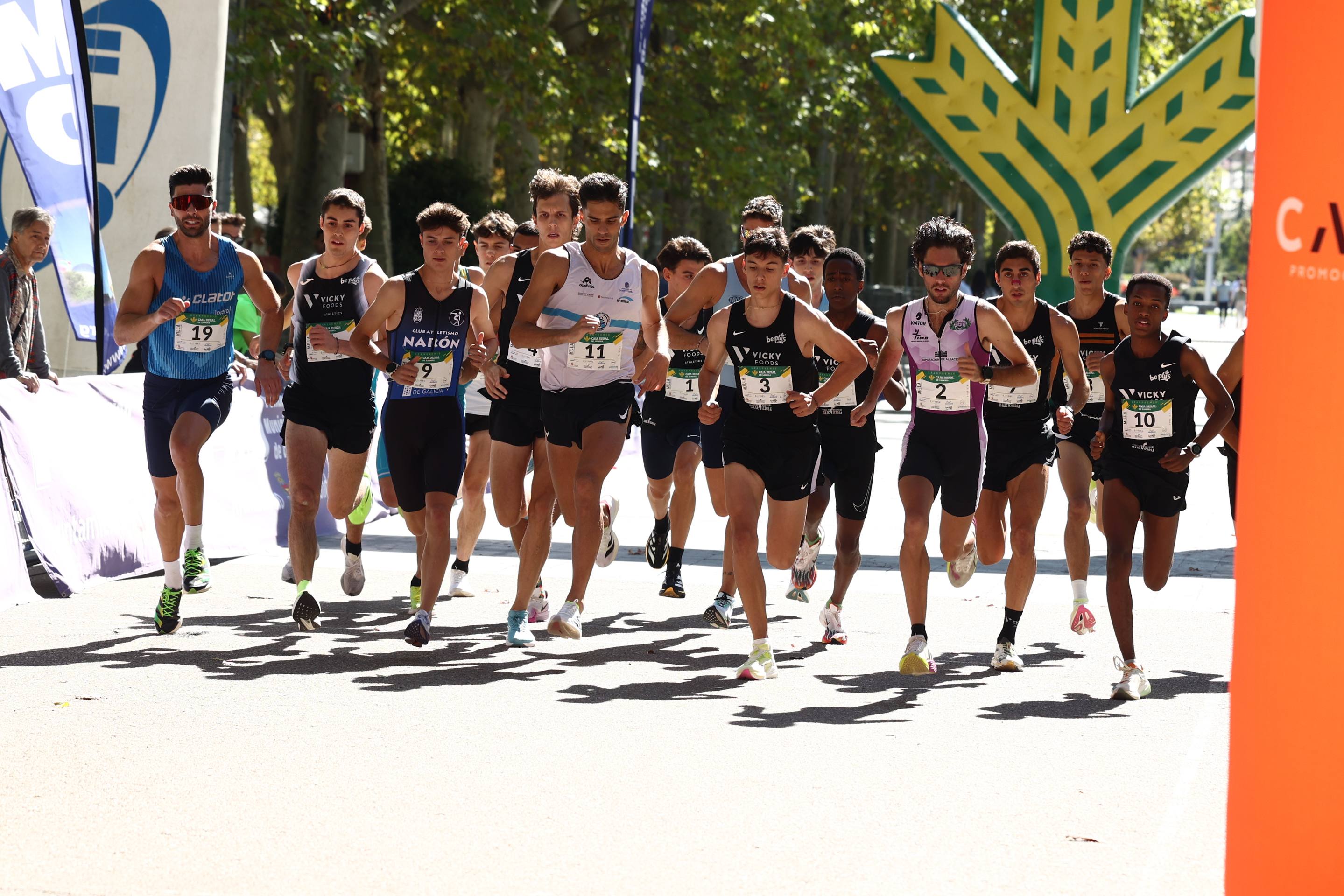 Carlos Sáez y Maria Viciosa, vencedores de la XIX Milla Urbana de Valladolid