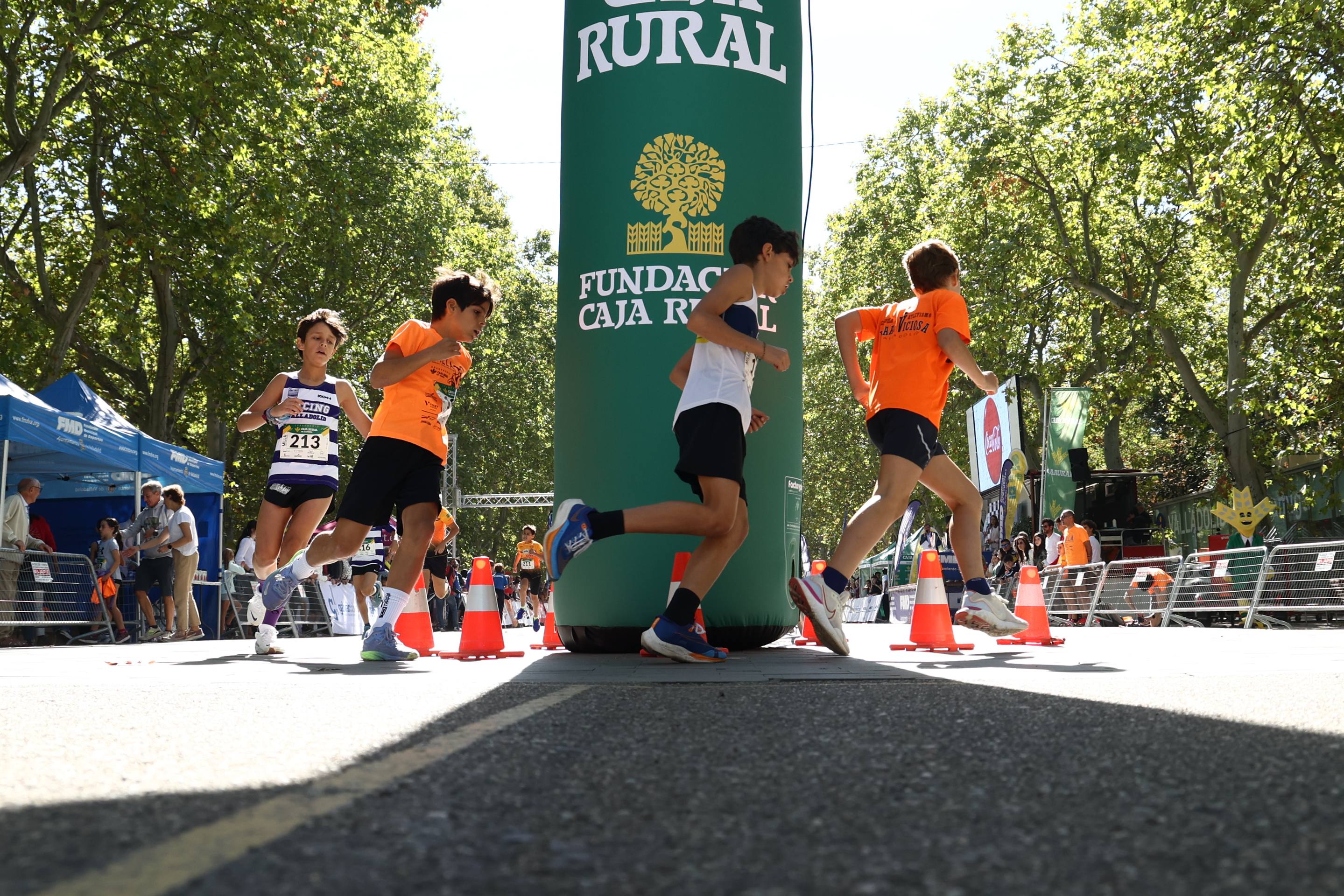 Carlos Sáez y Maria Viciosa, vencedores de la XIX Milla Urbana de Valladolid