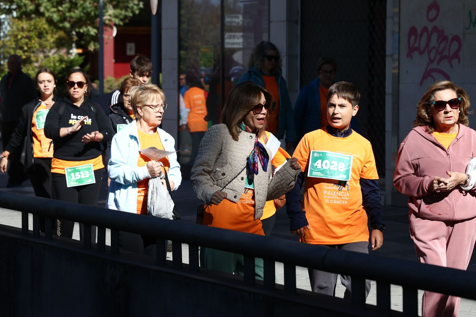 Las imágenes de la carrera contra el cáncer de Palencia